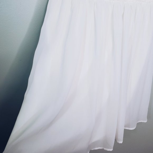 Francesca's White Sweetheart Neckline Lace Formal Dress M - Picture 8 of 12